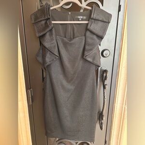 Badgley Mischka beautiful evening dress. Never worn and in excellent condition.